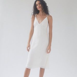 Size 6 NWT Aritzia Wilfred Liberty Dress